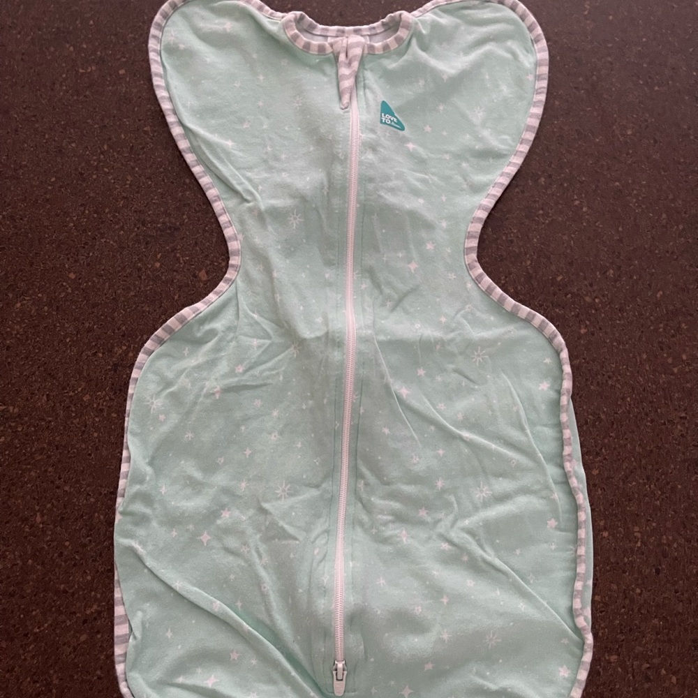 Size small zipper swaddle